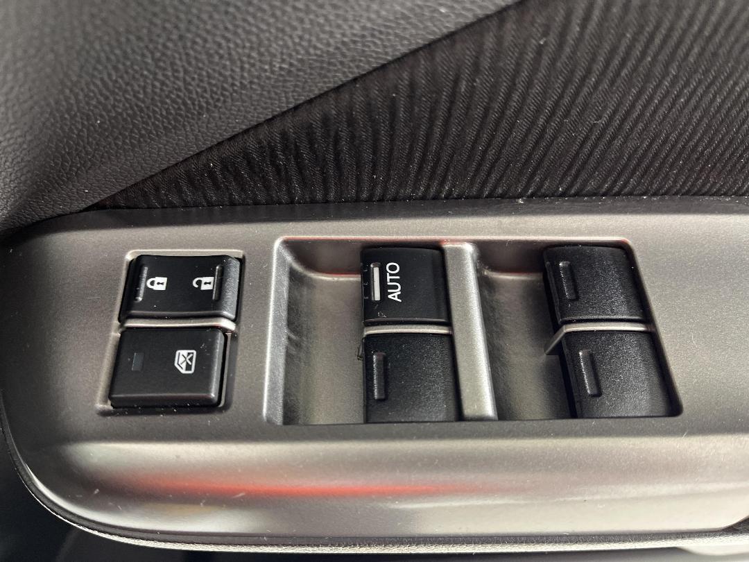 Photo '27' of Honda Grace Photo '27' of Honda Grace