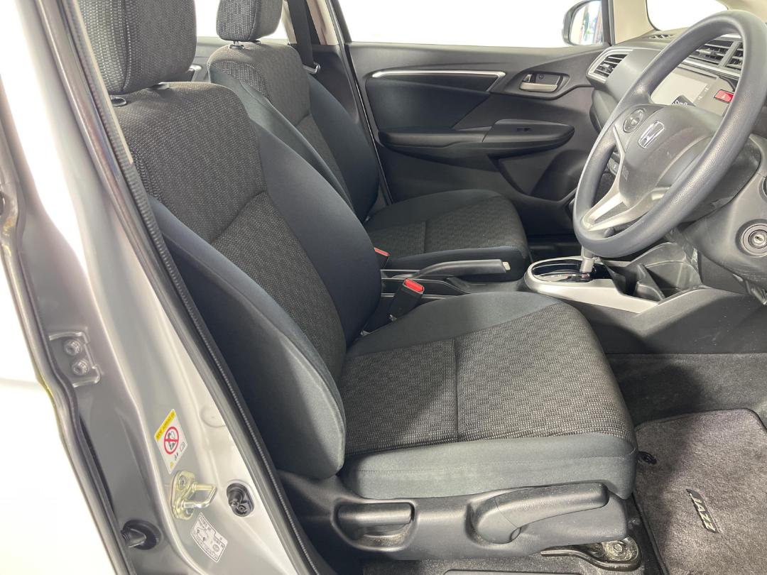 Photo '16' of Honda Jazz