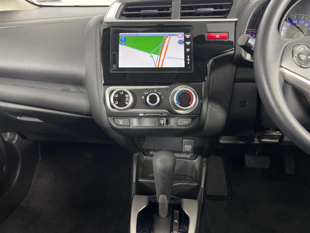 Photo '18' of Honda Jazz