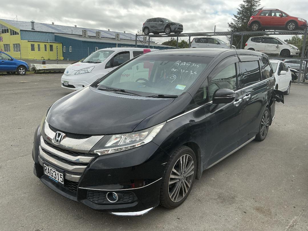 Photo '3' of Honda Odyssey Photo '3' of Honda Odyssey