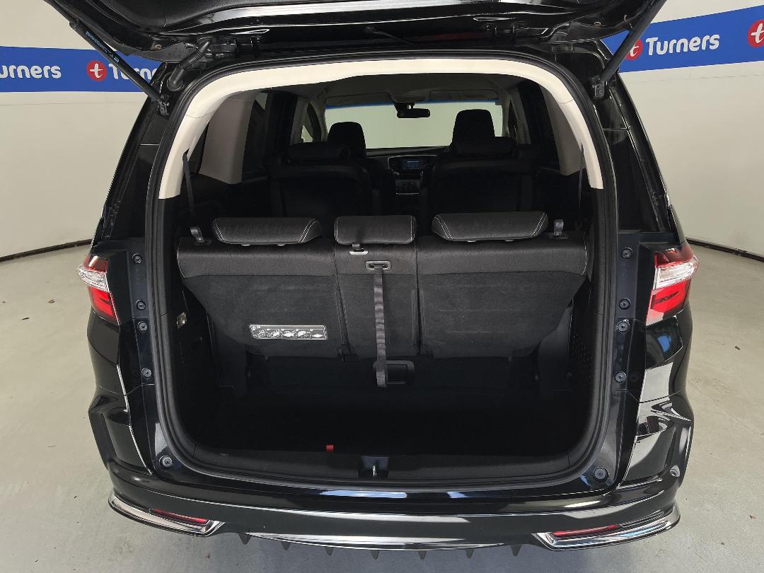 Photo '14' of Honda Odyssey