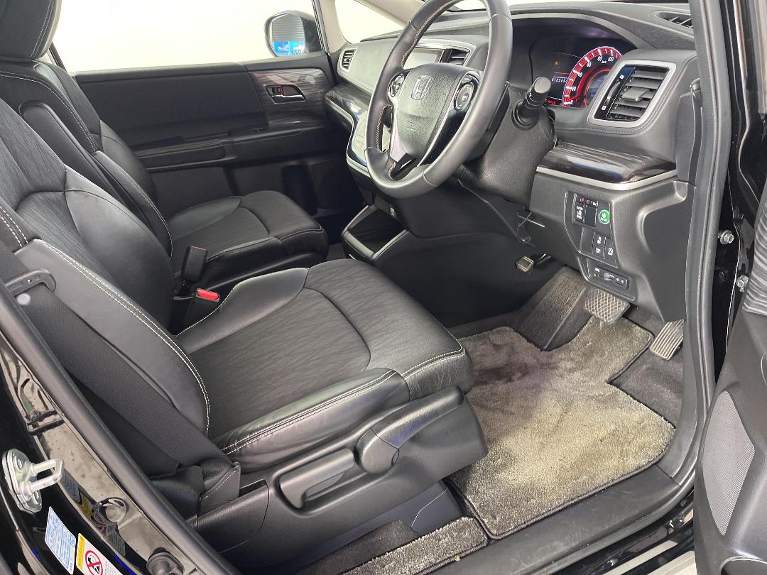 Photo '15' of Honda Odyssey