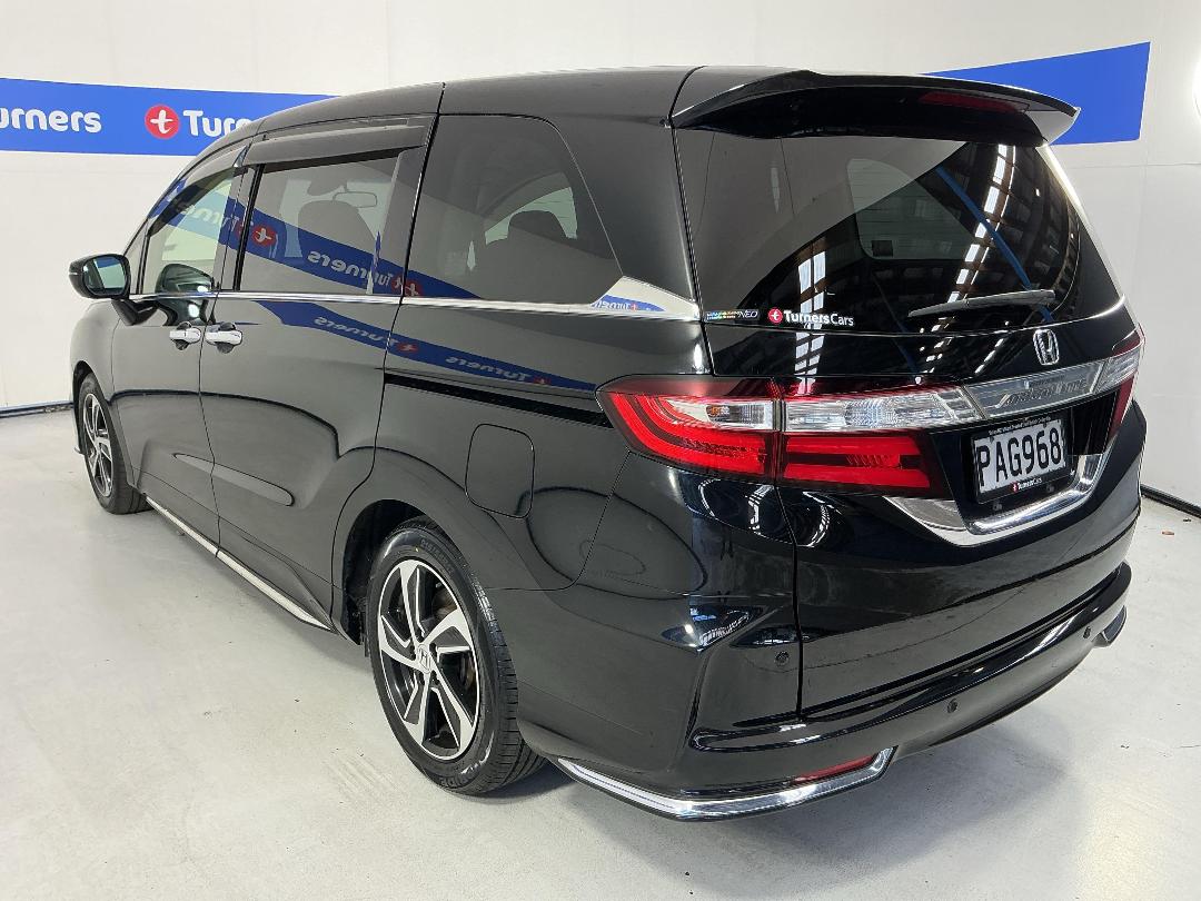 Photo '5' of Honda Odyssey