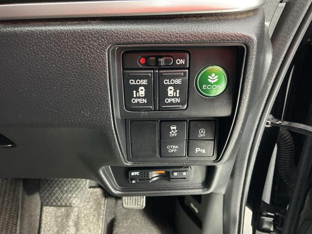 Photo '23' of Honda Odyssey