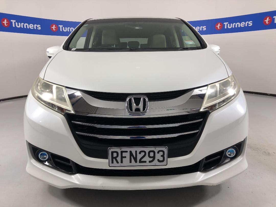 Photo '2' of Honda Odyssey