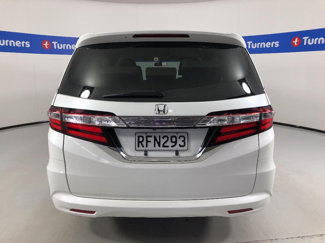 Photo '6' of Honda Odyssey