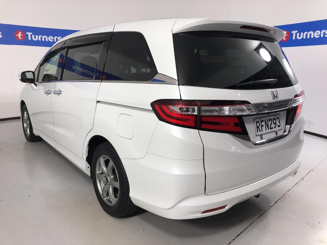 Photo '5' of Honda Odyssey