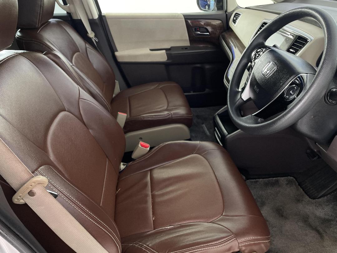 Photo '16' of Honda Odyssey Photo '16' of Honda Odyssey