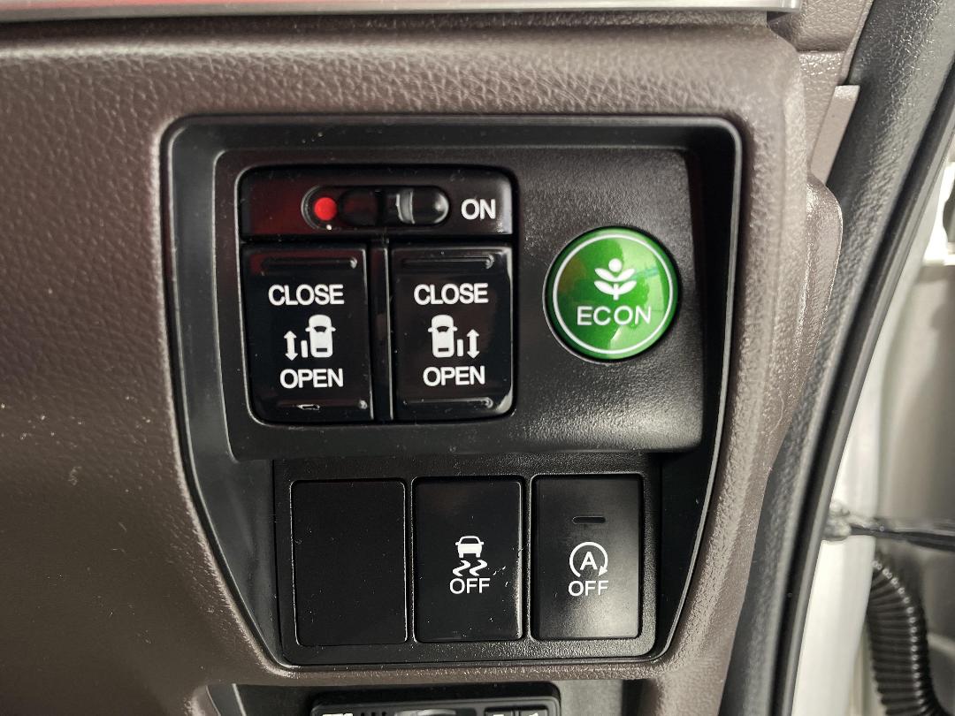 Photo '22' of Honda Odyssey Photo '22' of Honda Odyssey