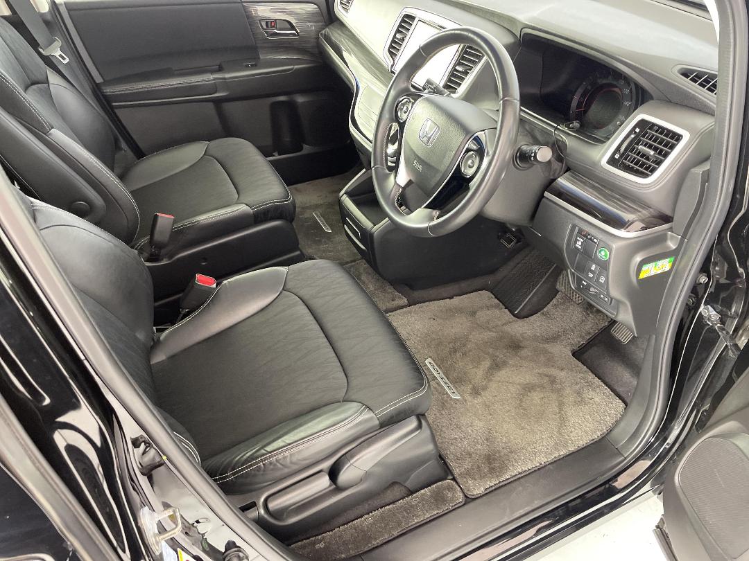 Photo '16' of Honda Odyssey