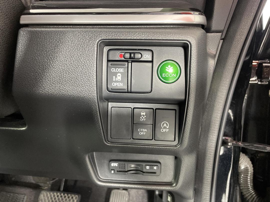 Photo '26' of Honda Odyssey