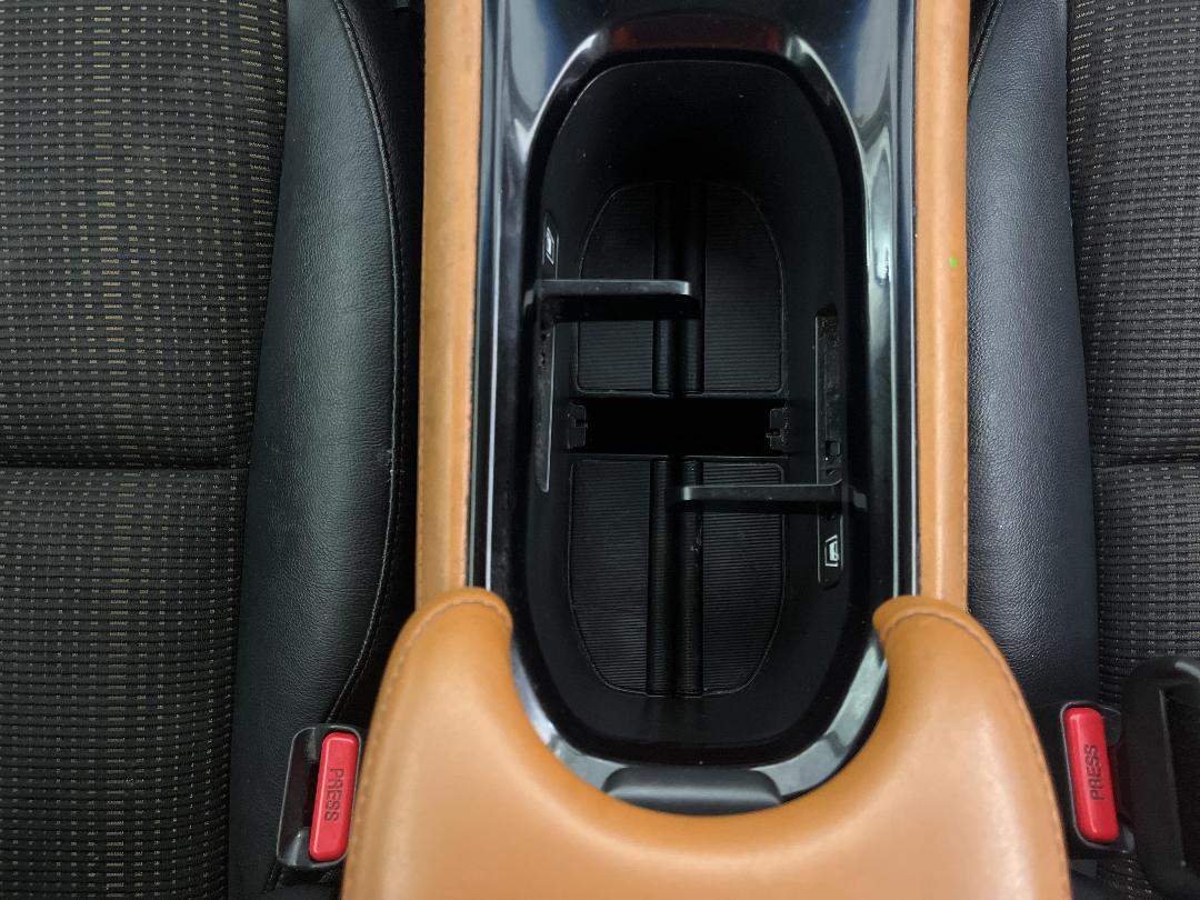 Photo '23' of Honda Vezel