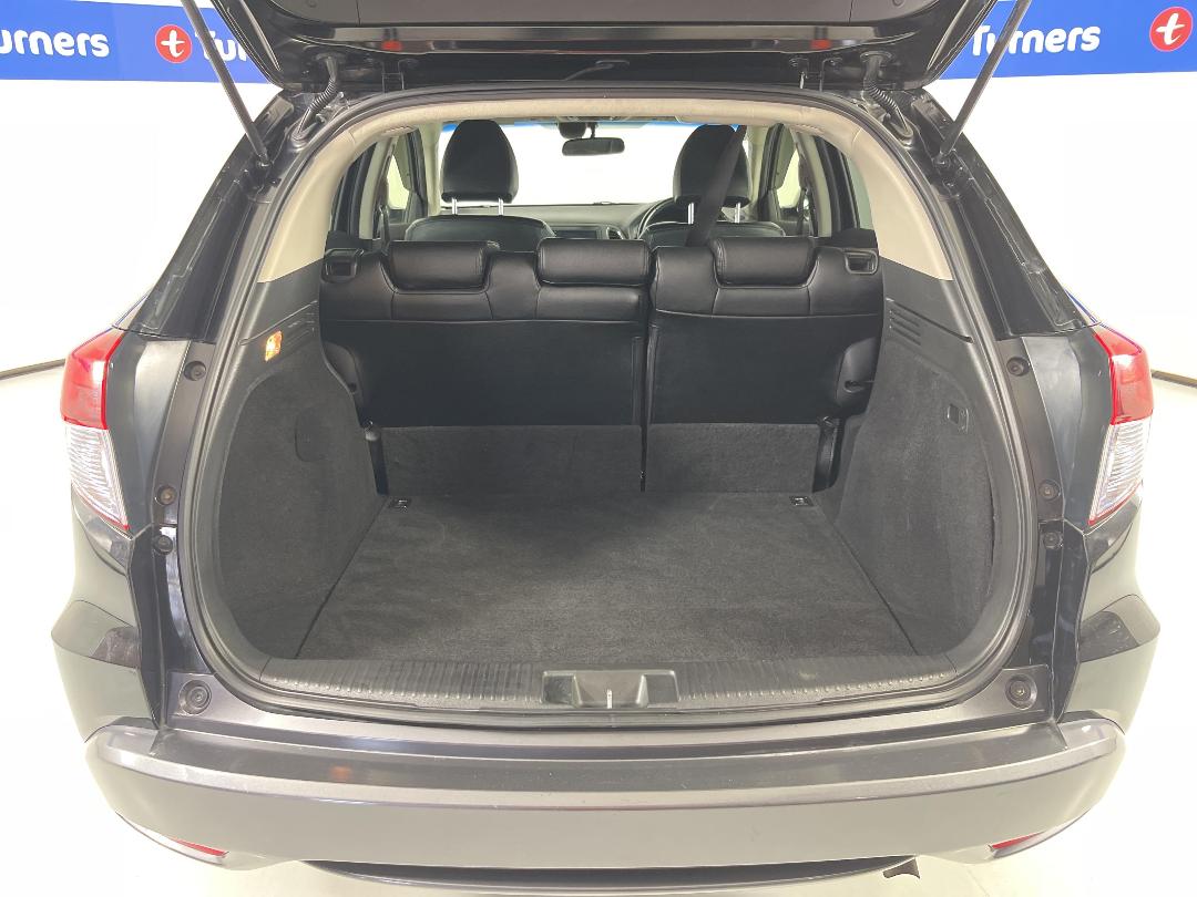 Photo '14' of Honda Vezel