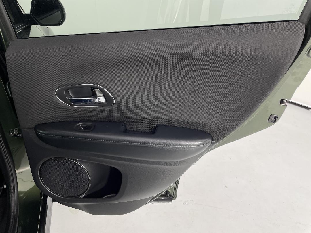 Photo '19' of Honda Vezel