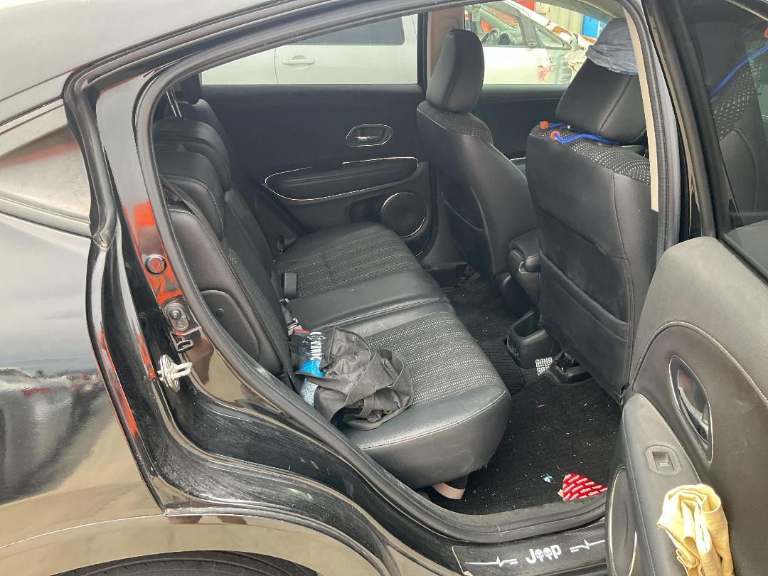 Photo '8' of Honda Vezel Hyrbid