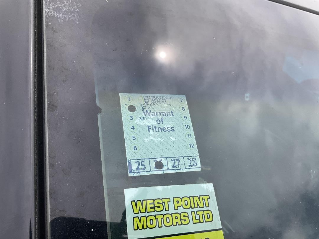 Photo '9' of Honda Vezel Hyrbid