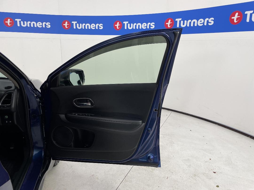 Photo '15' of Honda Vezel