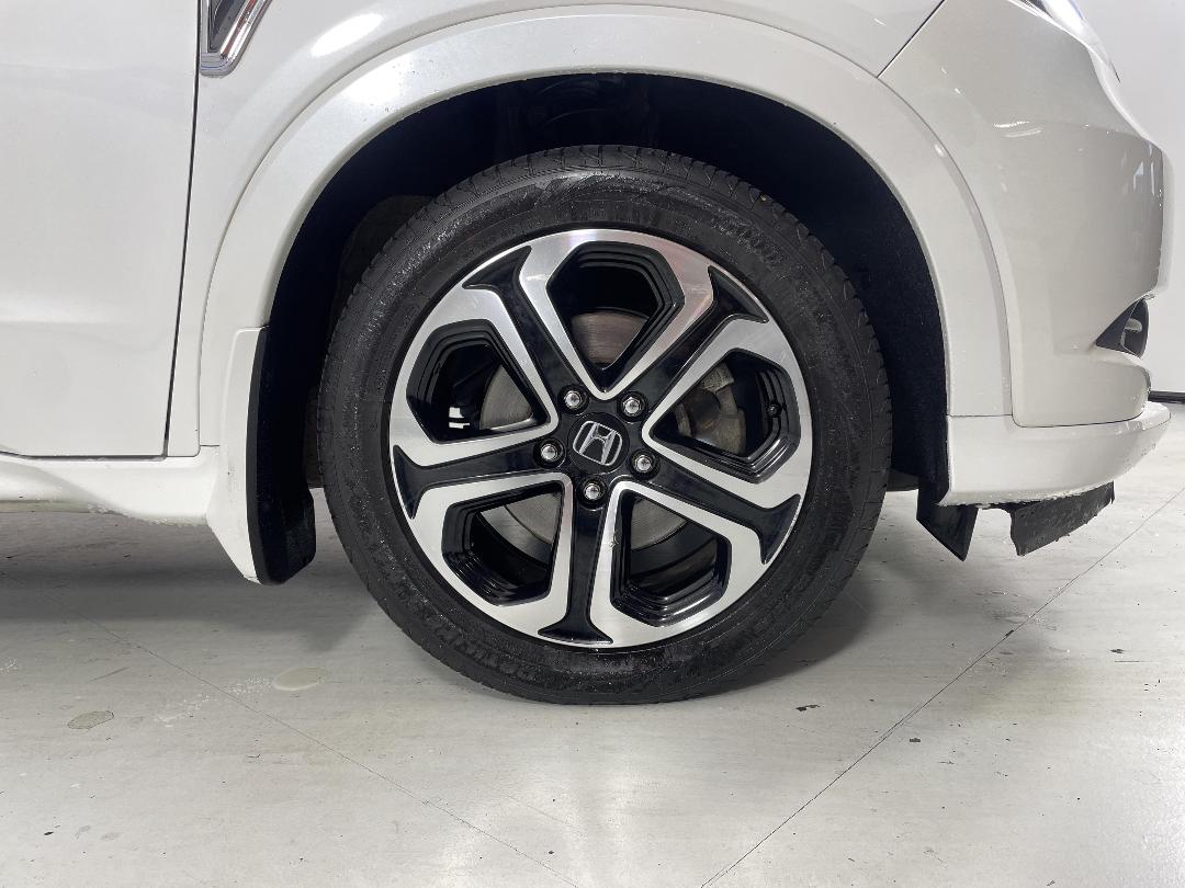 Photo '9' of Honda Vezel