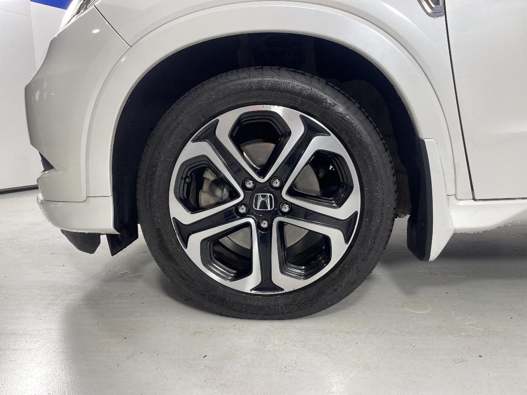 Photo '10' of Honda Vezel