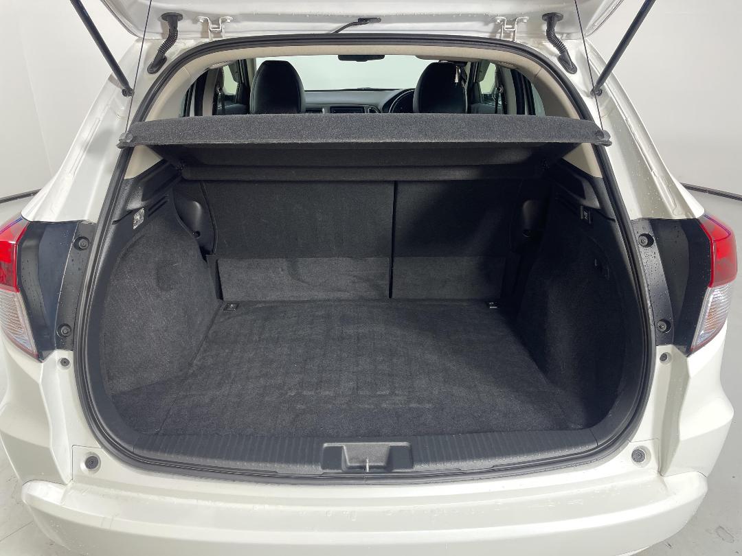 Photo '14' of Honda Vezel