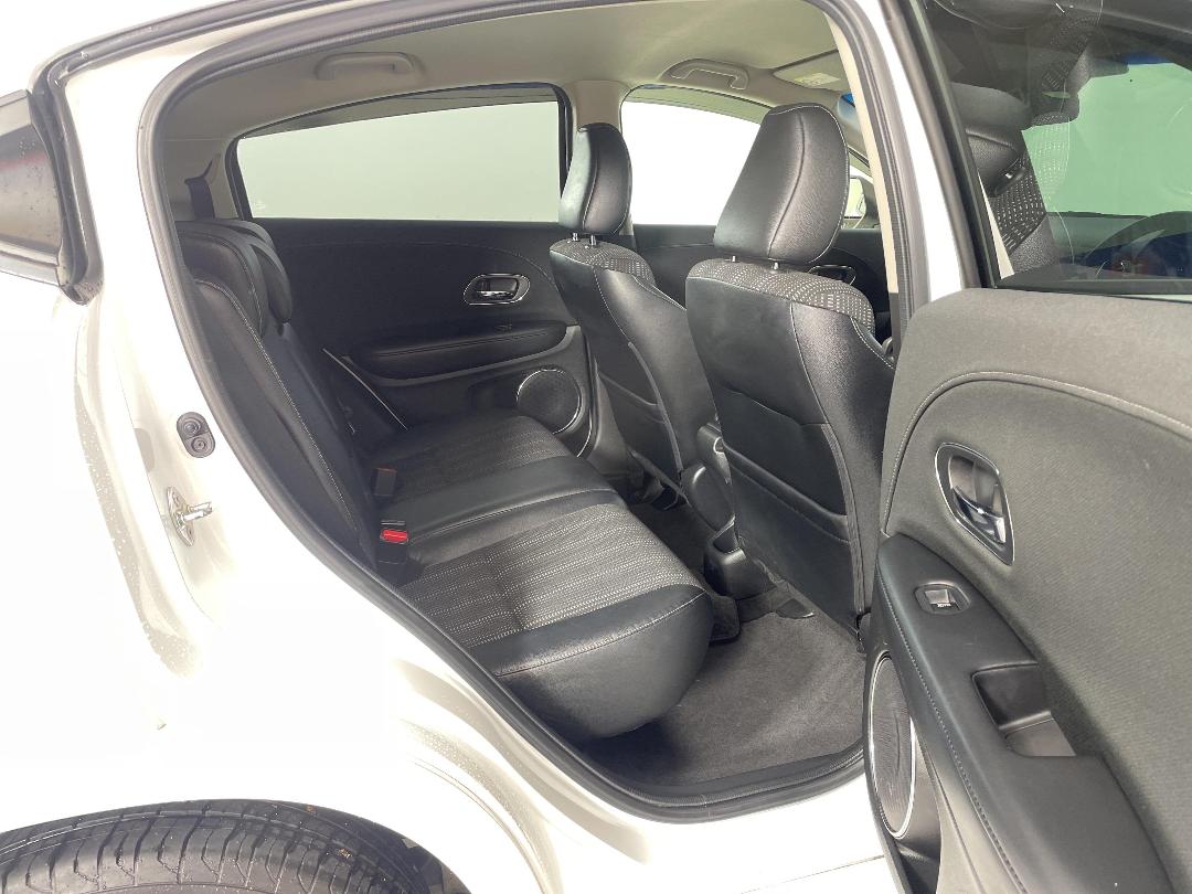 Photo '20' of Honda Vezel