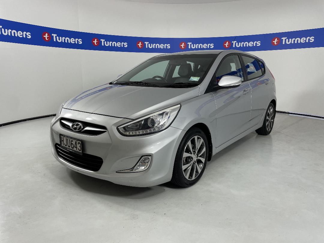 Photo '4' of Hyundai Accent