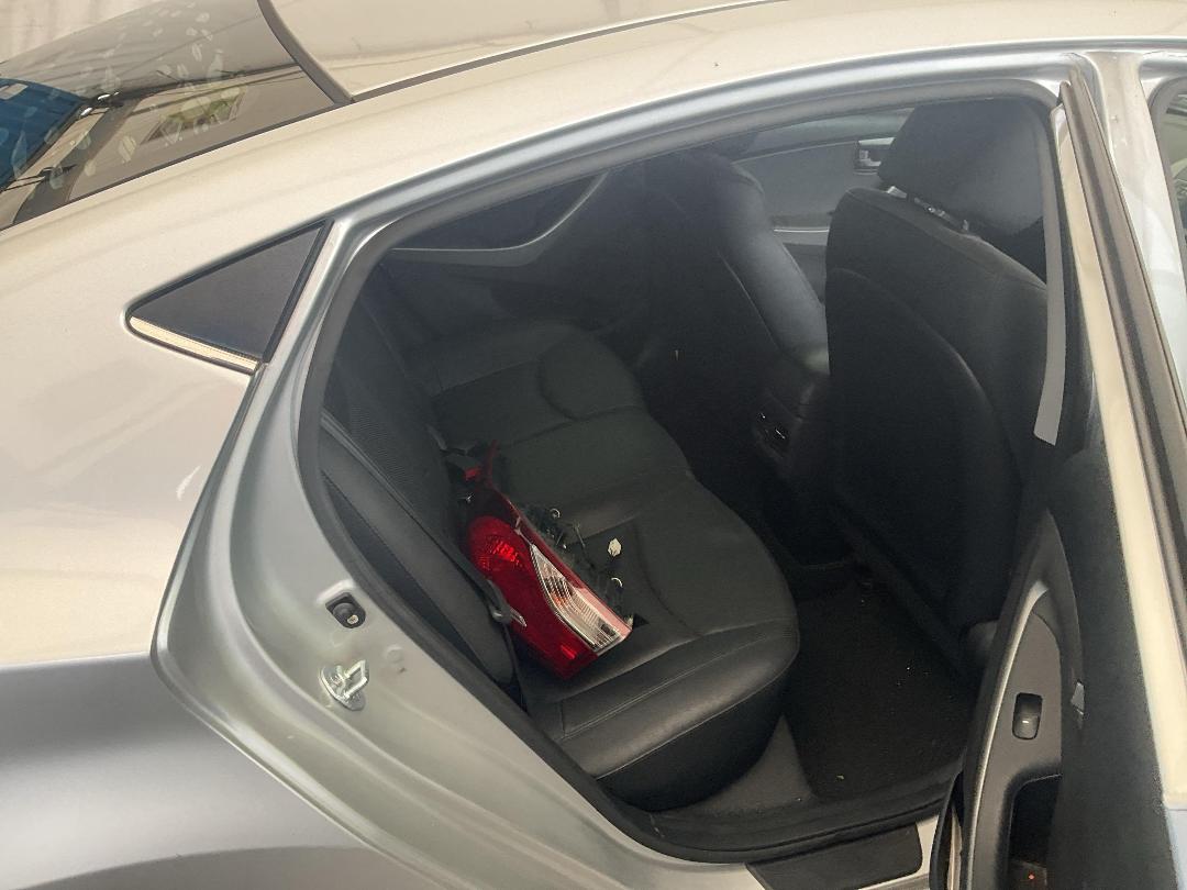 Photo '19' of Hyundai Elantra Photo '19' of Hyundai Elantra