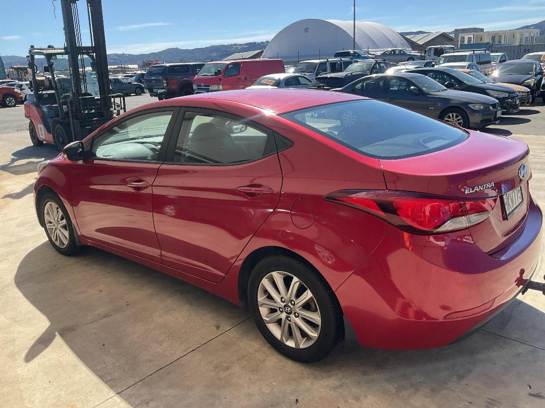 Photo '3' of Hyundai Elantra