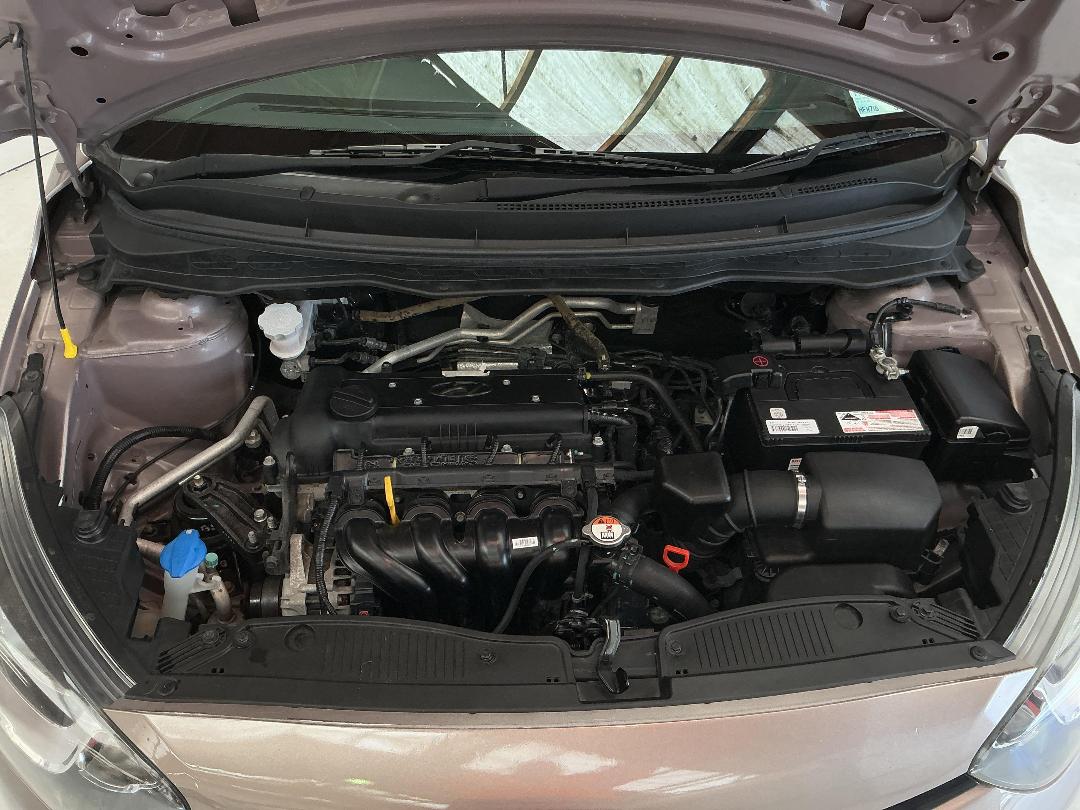 Photo '13' of Hyundai I20