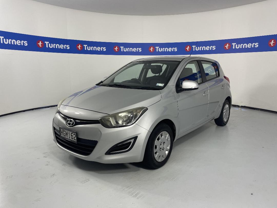 Photo '4' of Hyundai I20