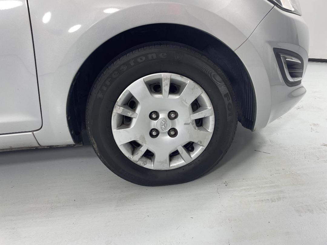 Photo '9' of Hyundai I20