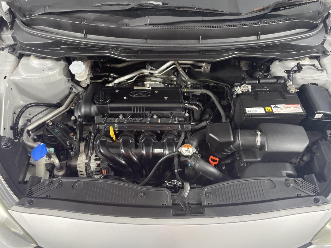 Photo '13' of Hyundai I20