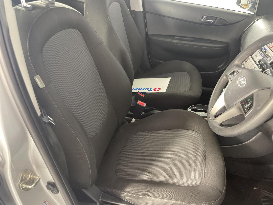 Photo '16' of Hyundai I20