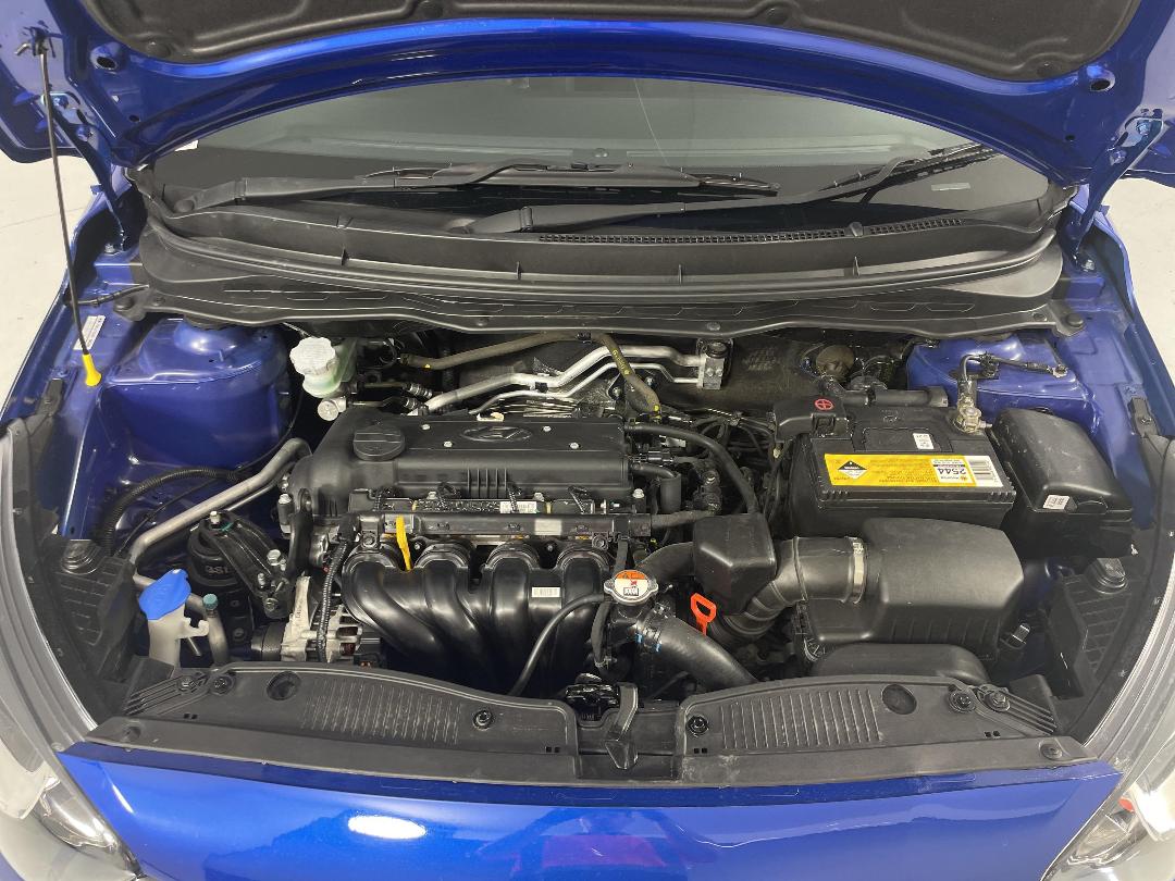 Photo '13' of Hyundai I20