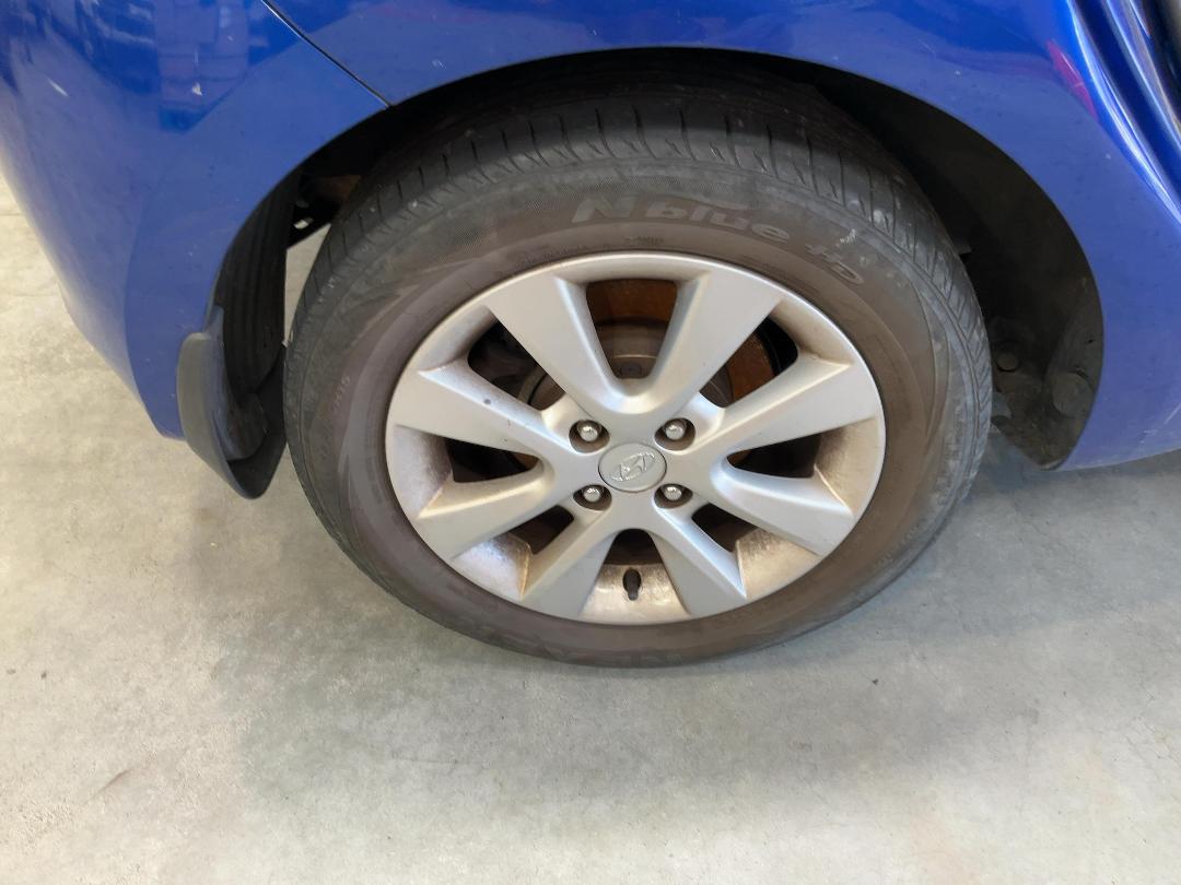 Photo '9' of Hyundai I20 PB