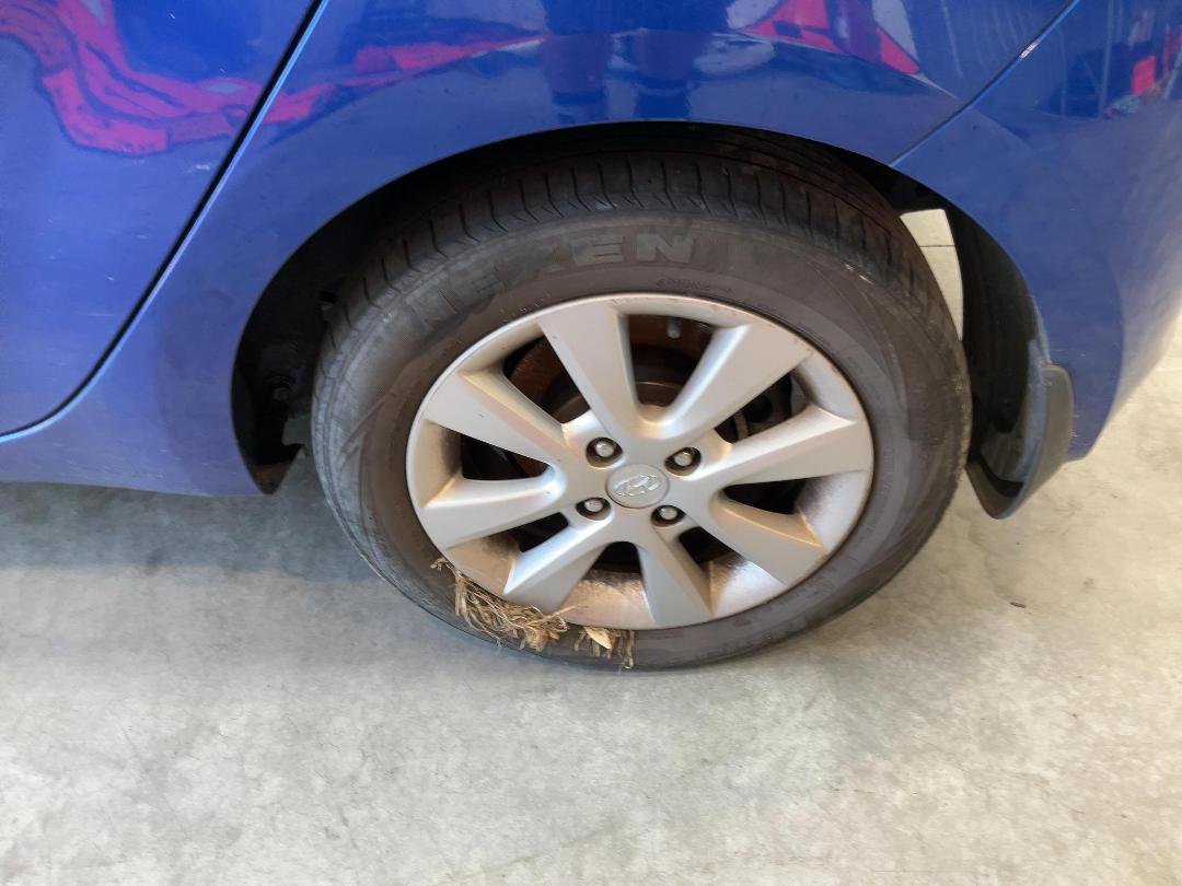 Photo '12' of Hyundai I20 PB