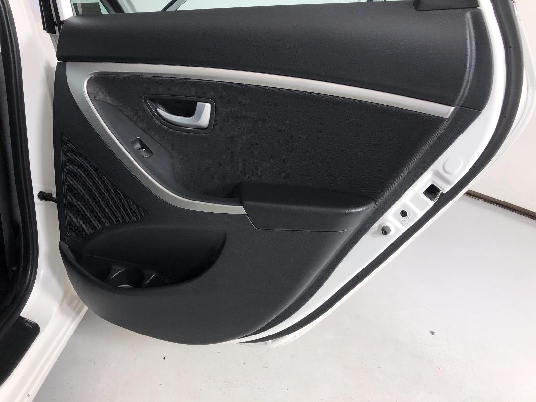 Photo '19' of Hyundai I30