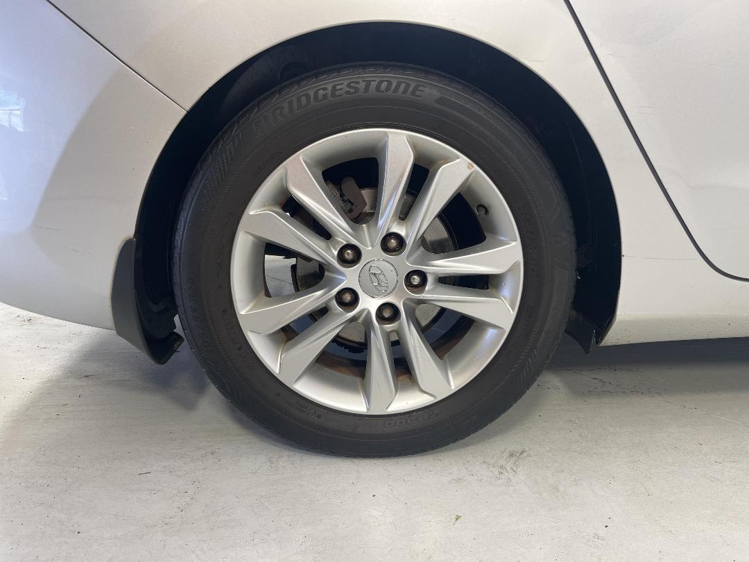 Photo '12' of Hyundai I30