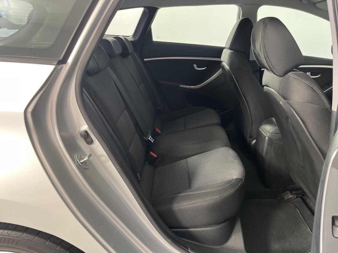 Photo '20' of Hyundai I30