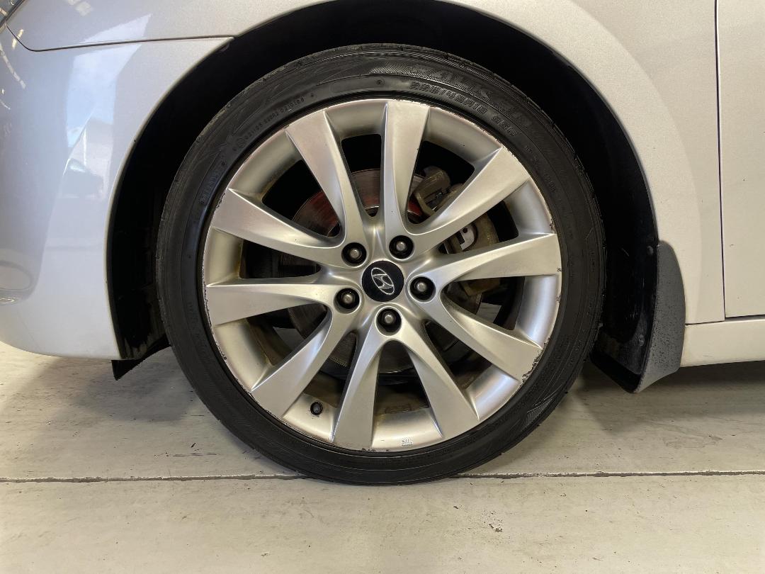 Photo '10' of Hyundai I40 Photo '10' of Hyundai I40