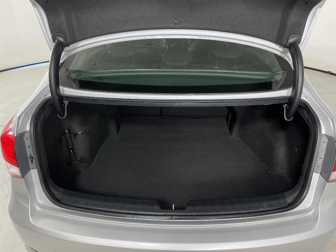 Photo '14' of Hyundai I40 Photo '14' of Hyundai I40