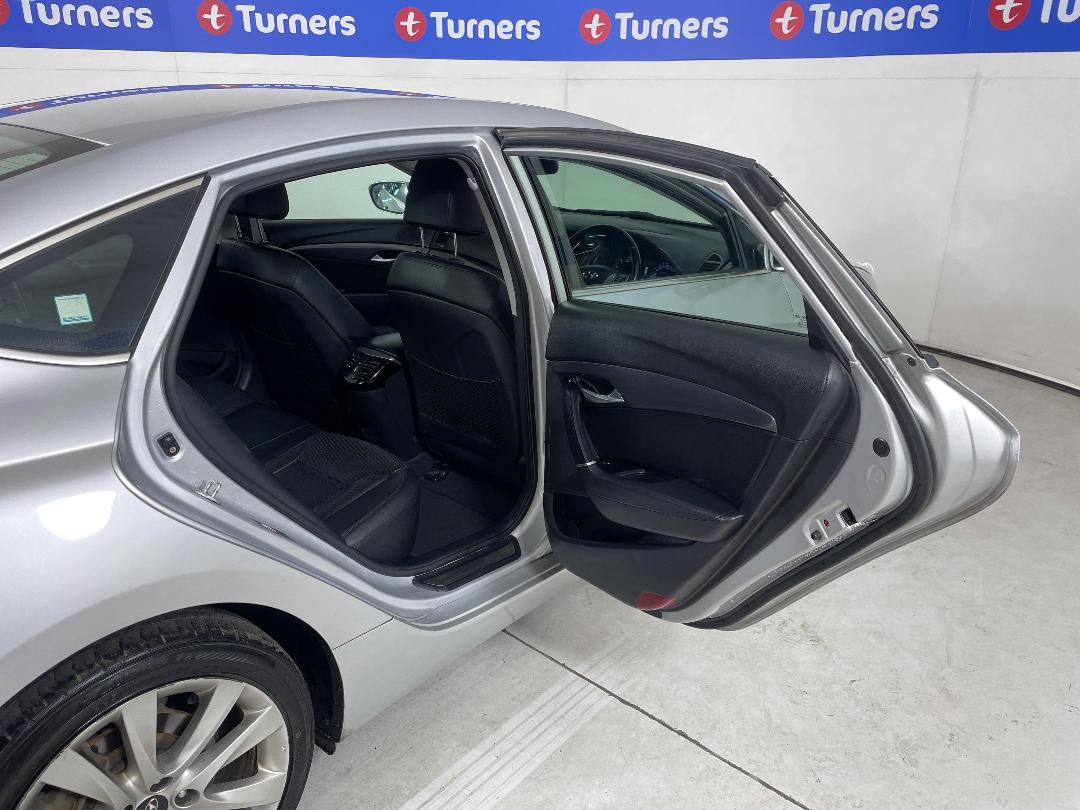 Photo '19' of Hyundai I40 Photo '19' of Hyundai I40