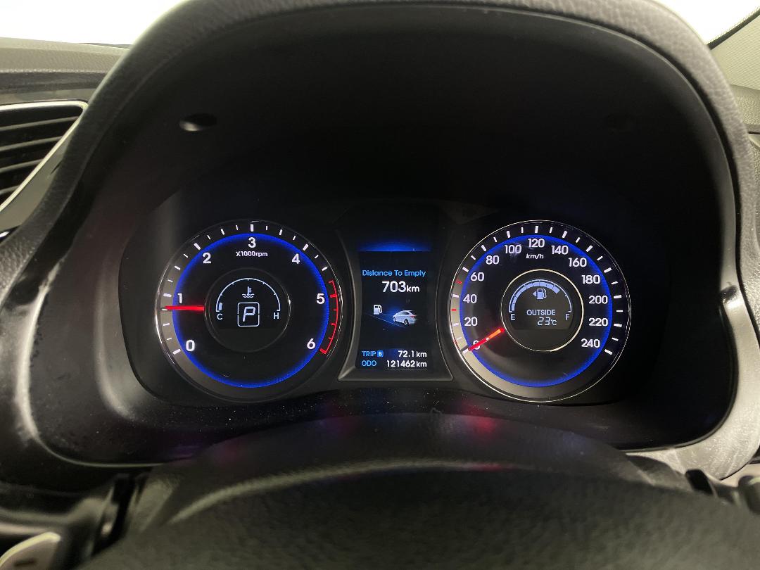 Photo '21' of Hyundai I40 Photo '21' of Hyundai I40