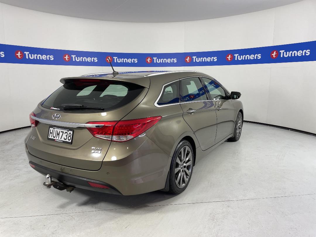 Photo '7' of Hyundai I40