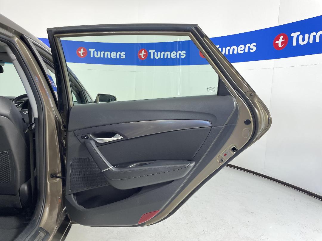 Photo '19' of Hyundai I40