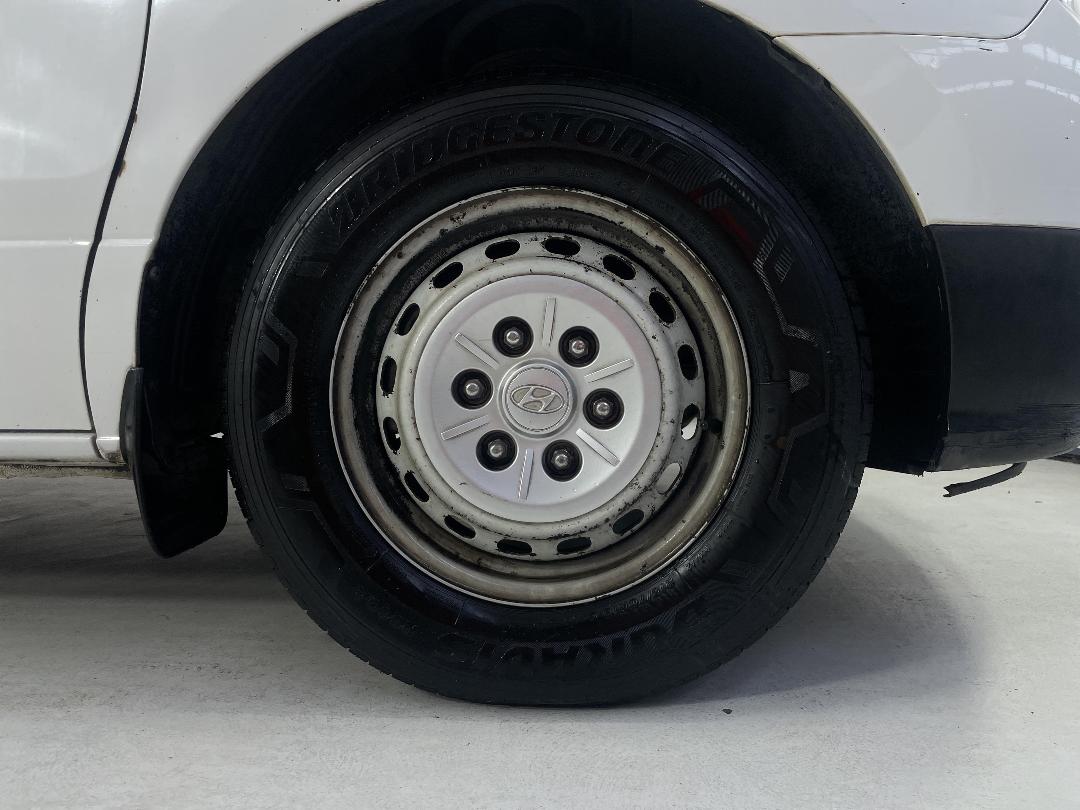 Photo '9' of Hyundai Iload Photo '9' of Hyundai Iload