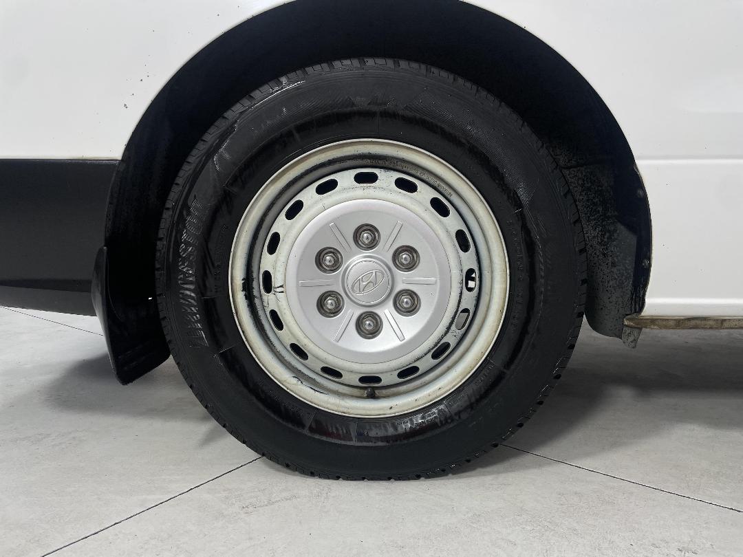 Photo '12' of Hyundai Iload Photo '12' of Hyundai Iload