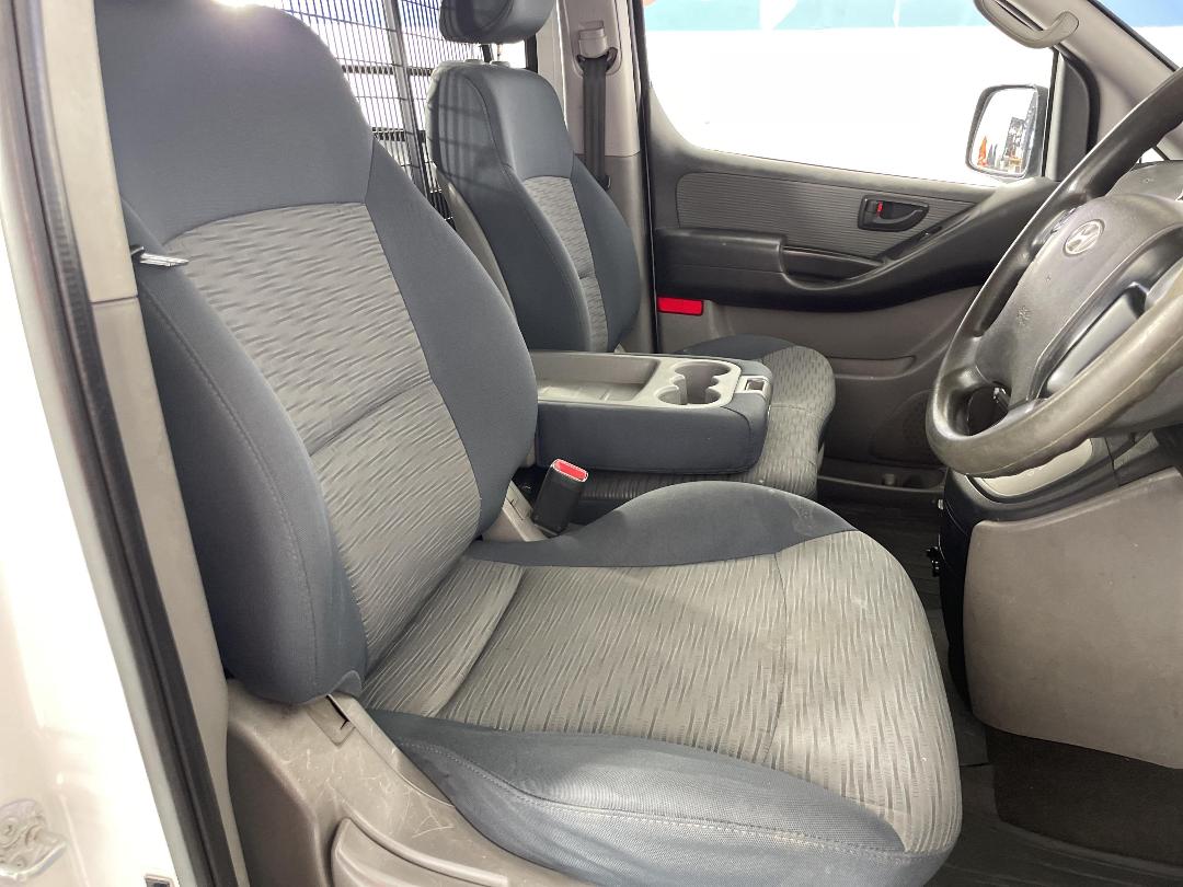 Photo '16' of Hyundai Iload Photo '16' of Hyundai Iload