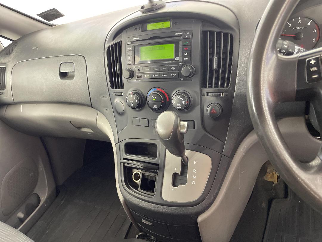 Photo '18' of Hyundai Iload Photo '18' of Hyundai Iload