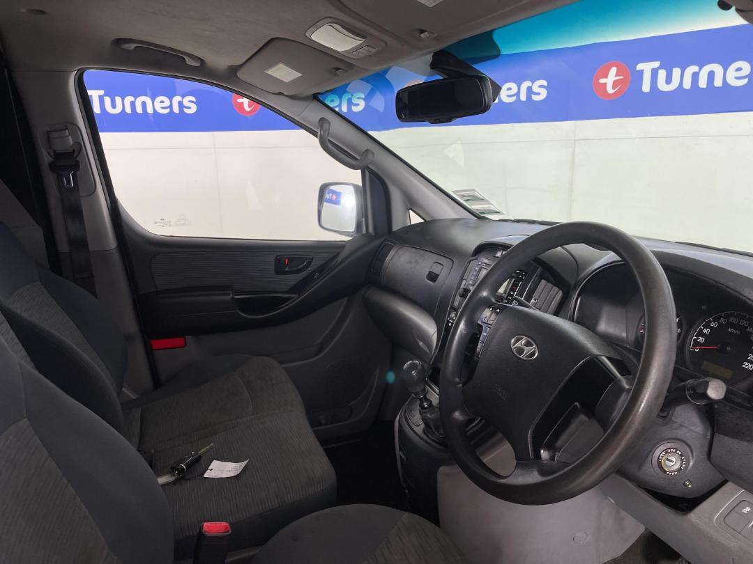 Photo '16' of Hyundai Iload Photo '16' of Hyundai Iload